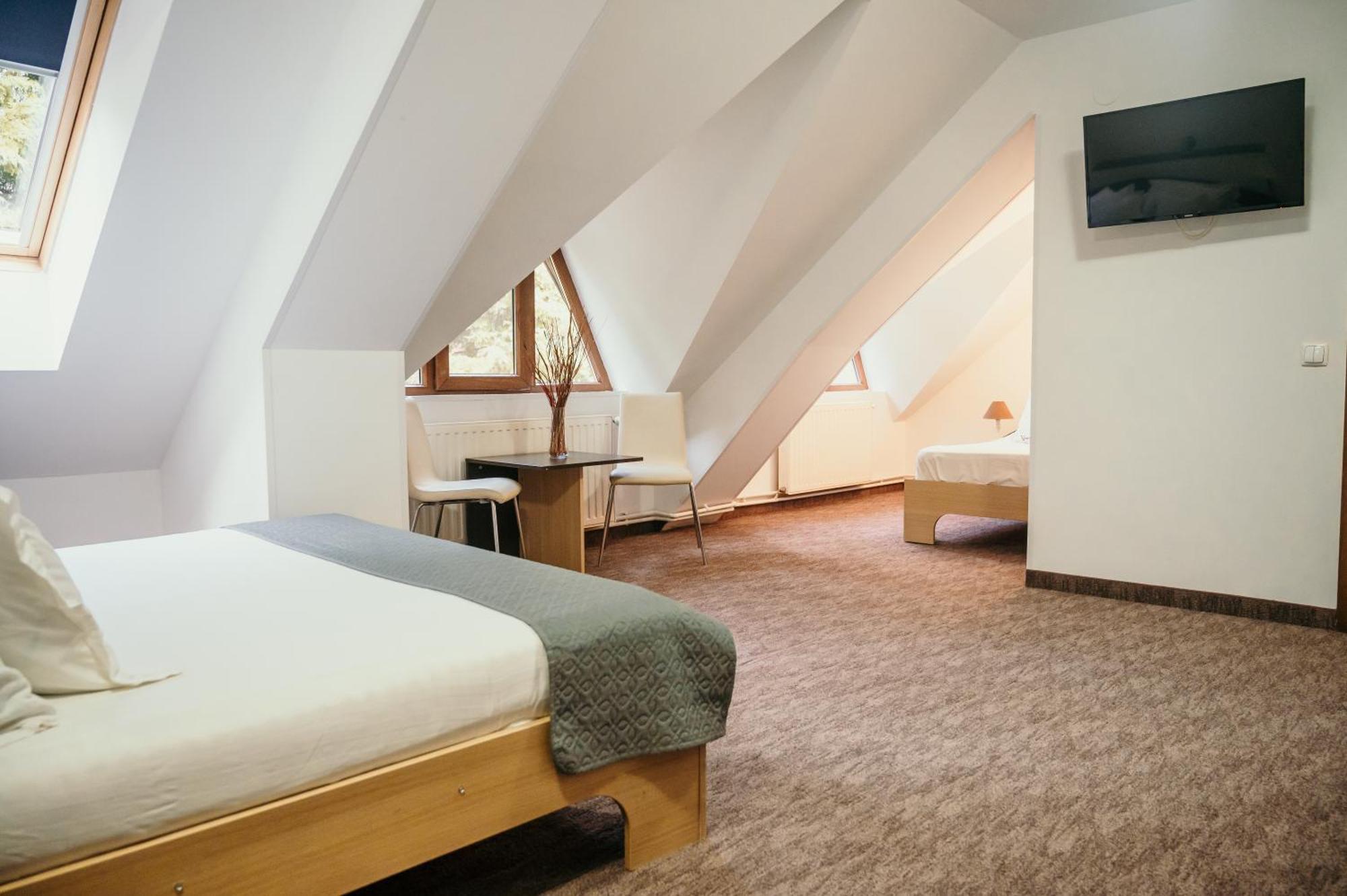 Hotel Valea Lui Liman Tomesti  Esterno foto