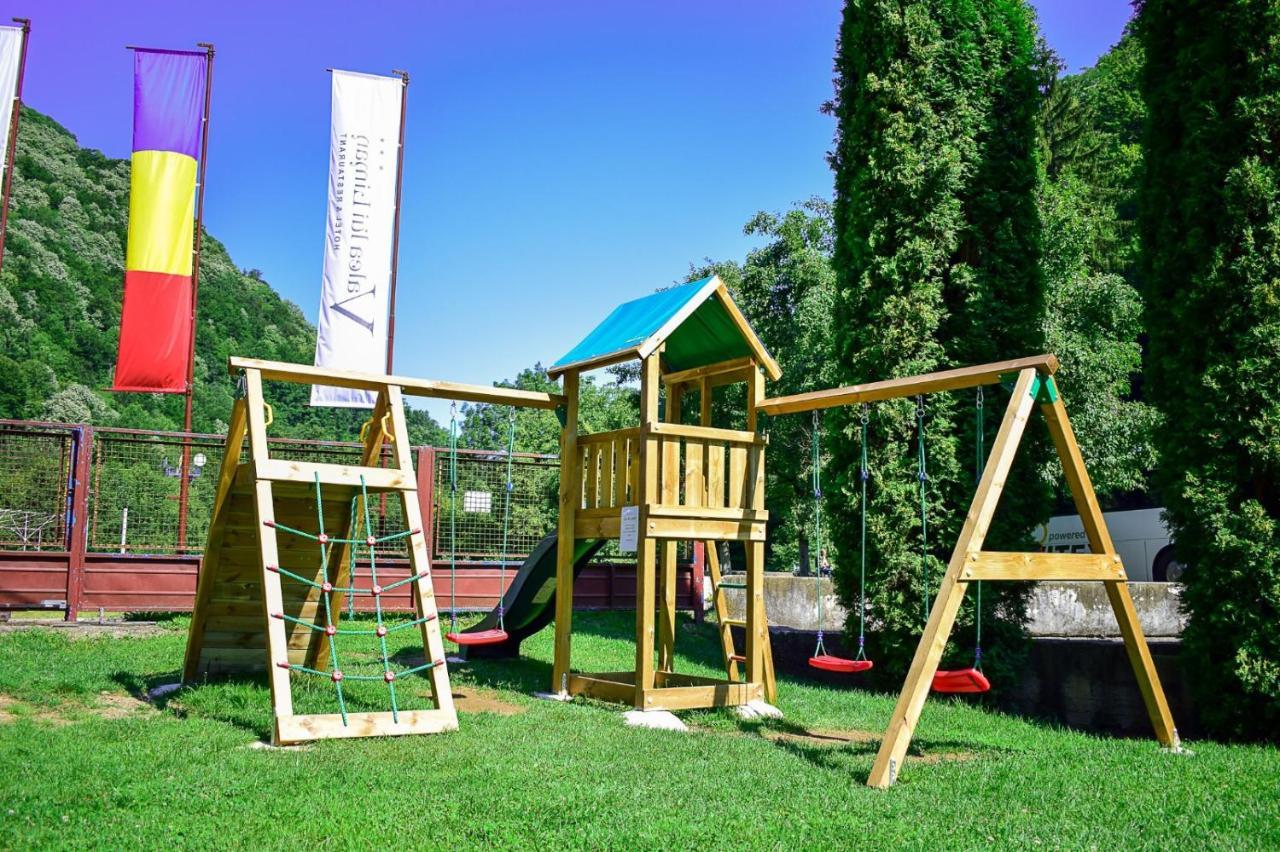 Hotel Valea Lui Liman Tomesti  Esterno foto